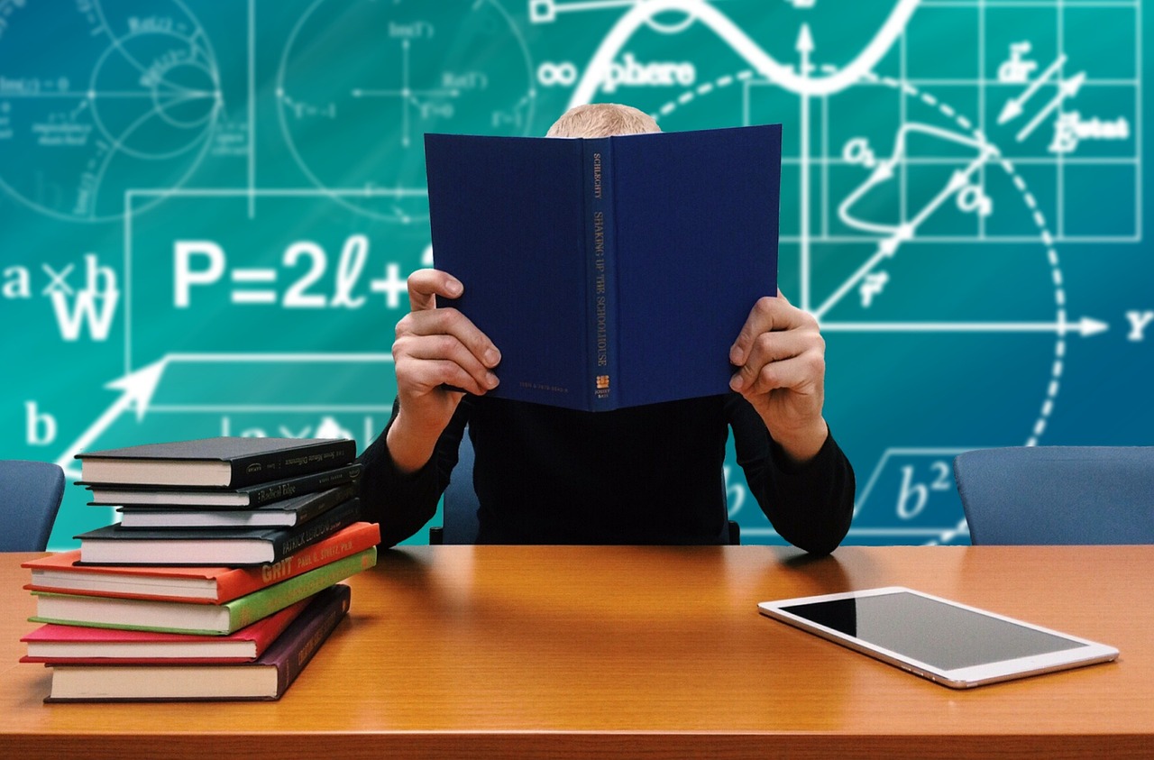 Cách Phân Tích Case Study Để Tăng Trưởng Kinh Doanh Hiệu Quả feature 797